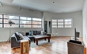 Modern Suites In Ndg